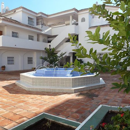 Apartamentos Pueblo Quinta Benalmadena Exterior photo